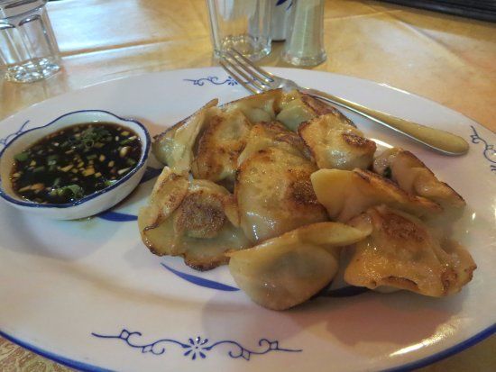 LC's Restaurant and Bar